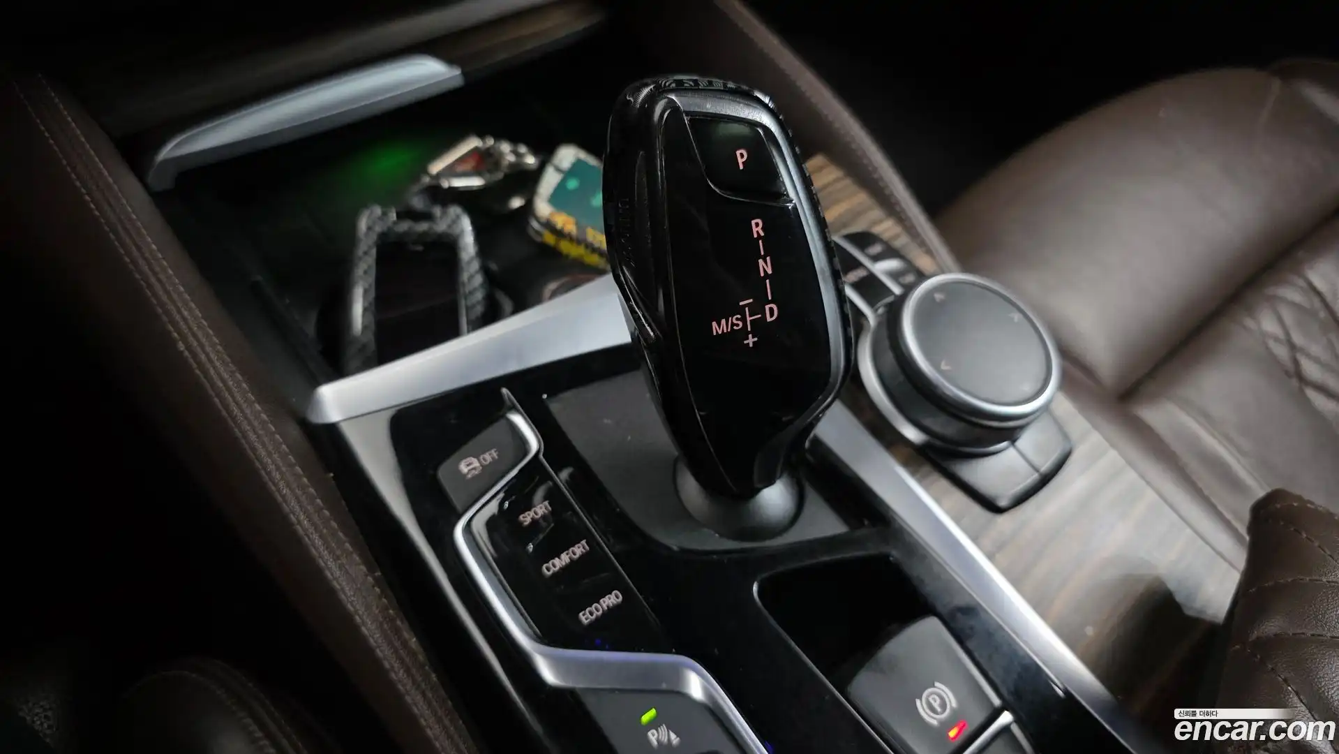 5-Series BMW 2019.10-INNER-009