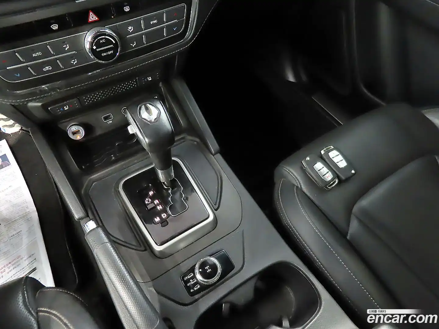 Rexton KG Mobility 2019.1-INNER-009