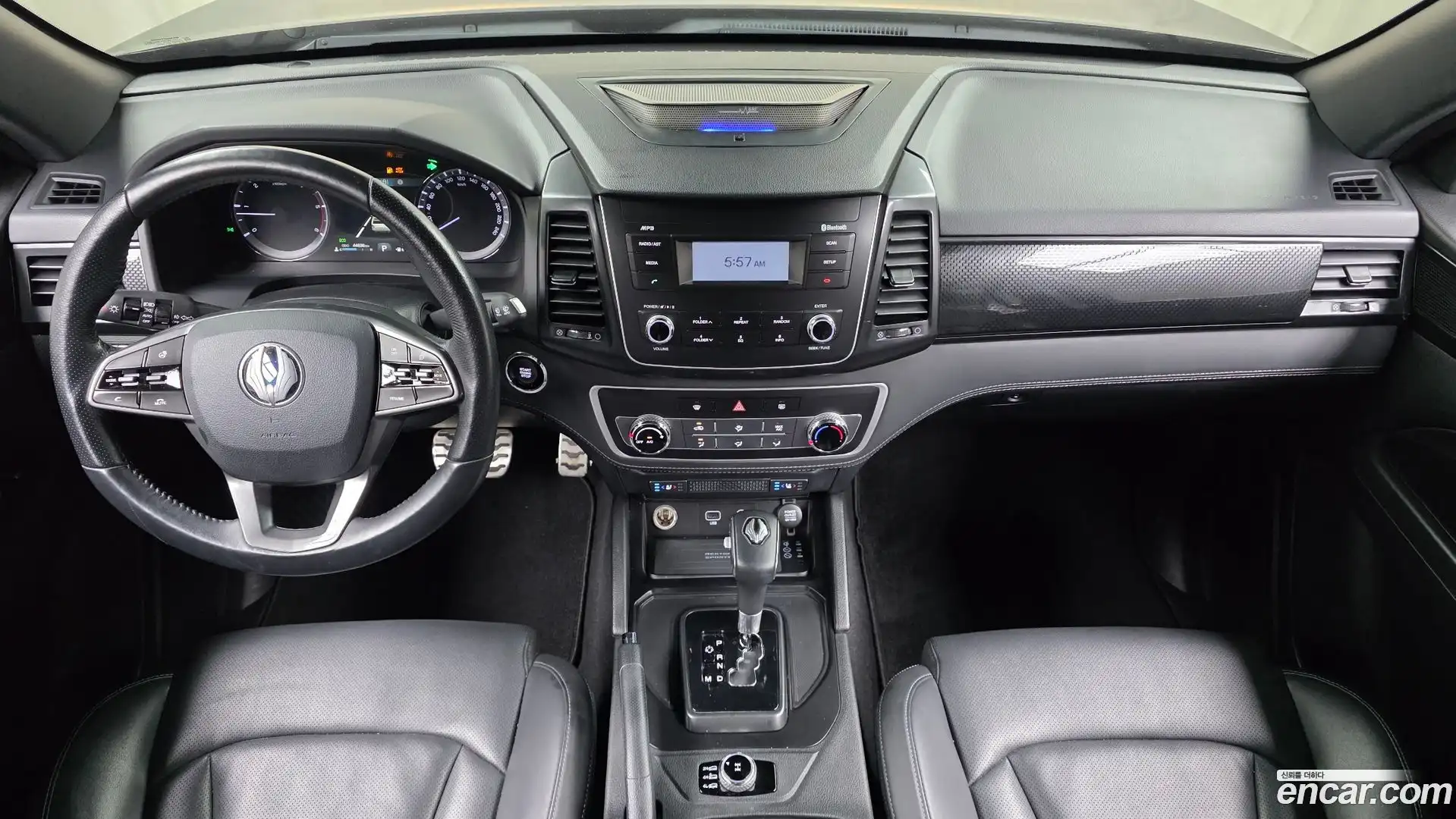 Rexton KG Mobility 2021.0-INNER-007