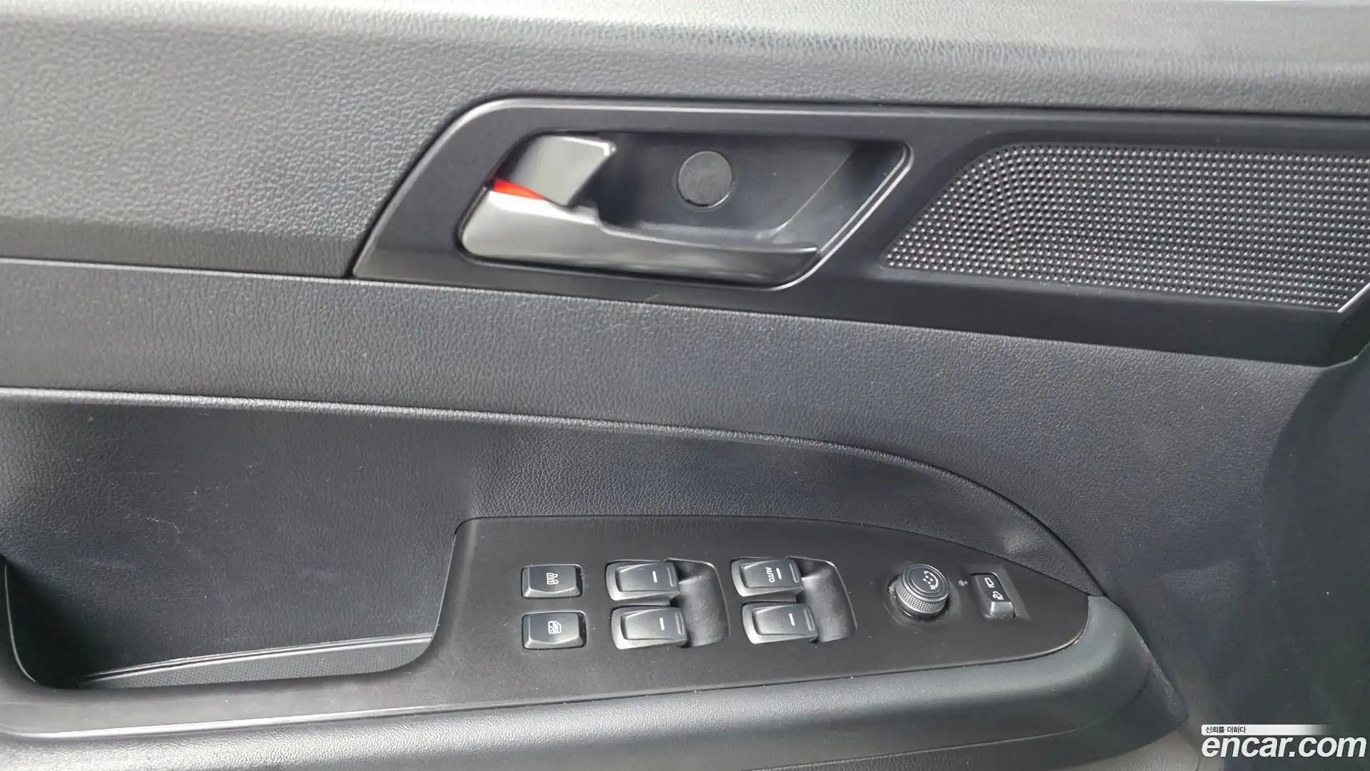Rexton KG Mobility 2021.0-OPTION-040