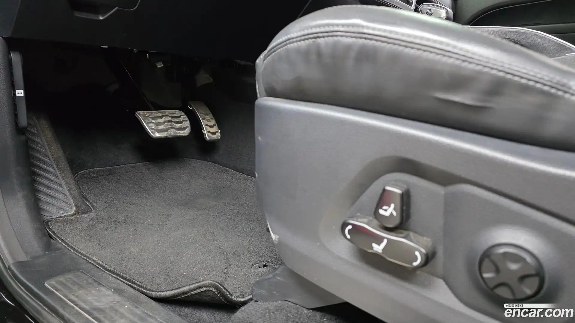 Rexton KG Mobility 2021.0-OPTION-041