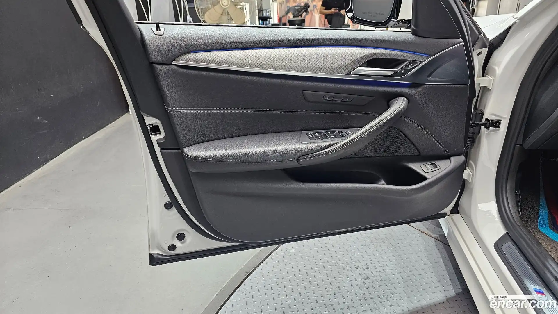5-Series BMW 2018.0-INNER-034
