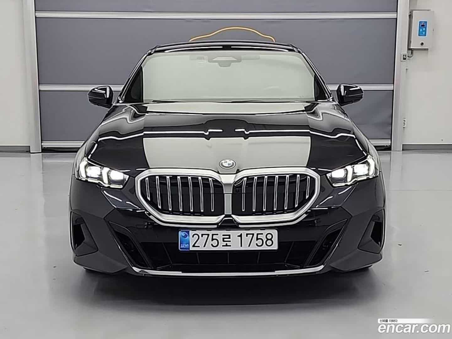 5-Series BMW 2025.9-OUTER-002