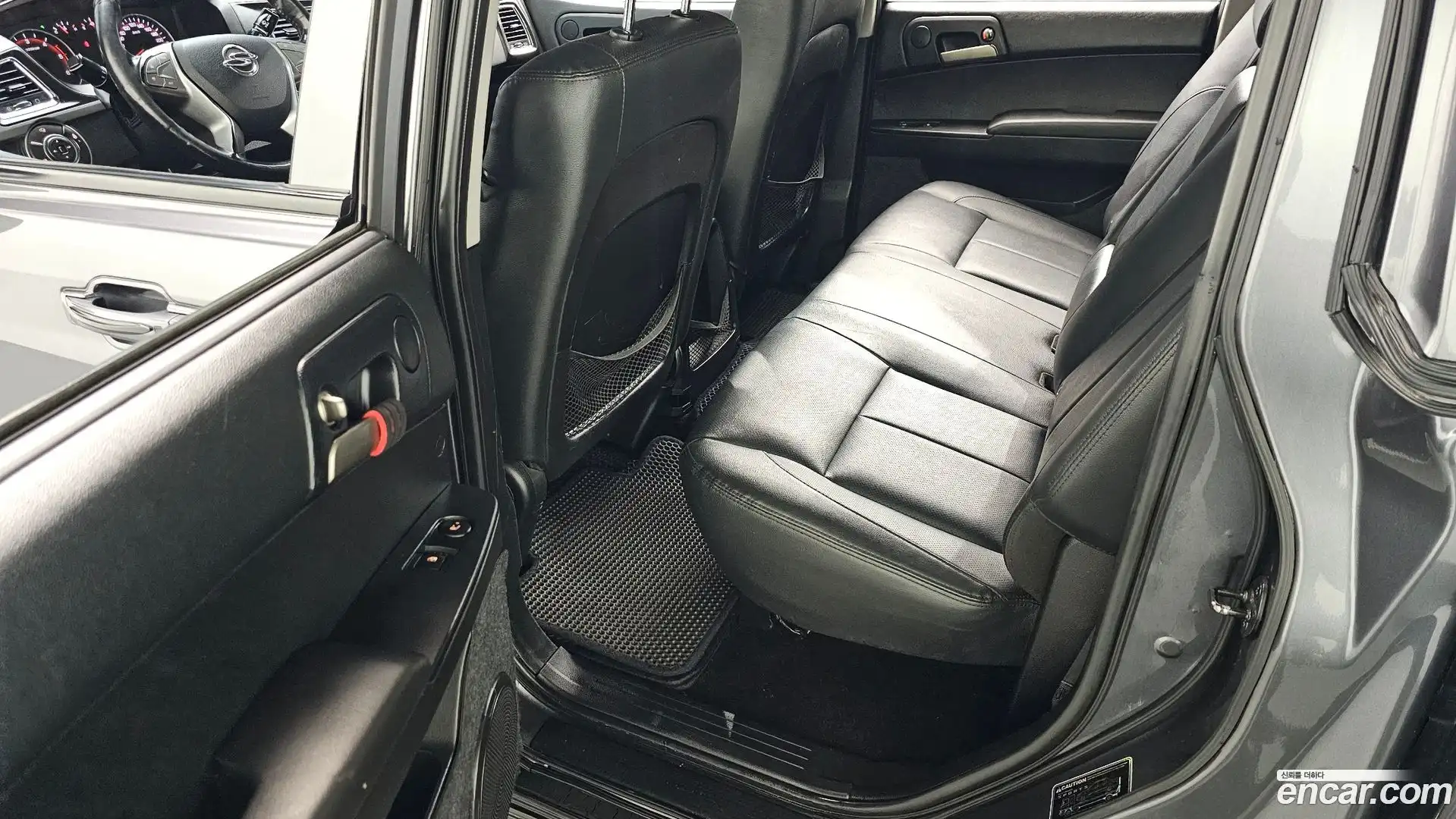 KORANDO KG Mobility 2017.9-OPTION-016