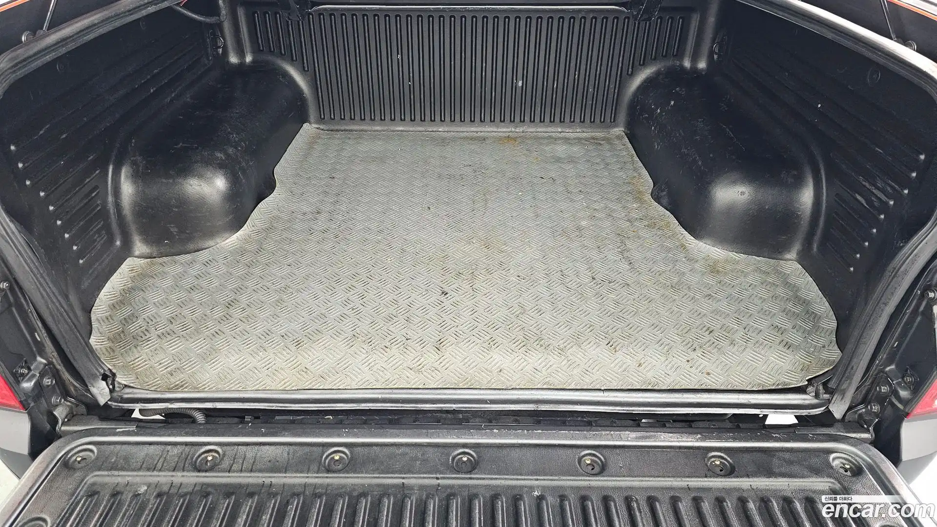 KORANDO KG Mobility 2017.9-OPTION-022