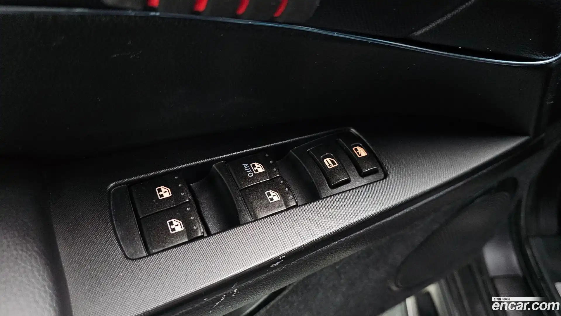 KORANDO KG Mobility 2017.9-OPTION-024