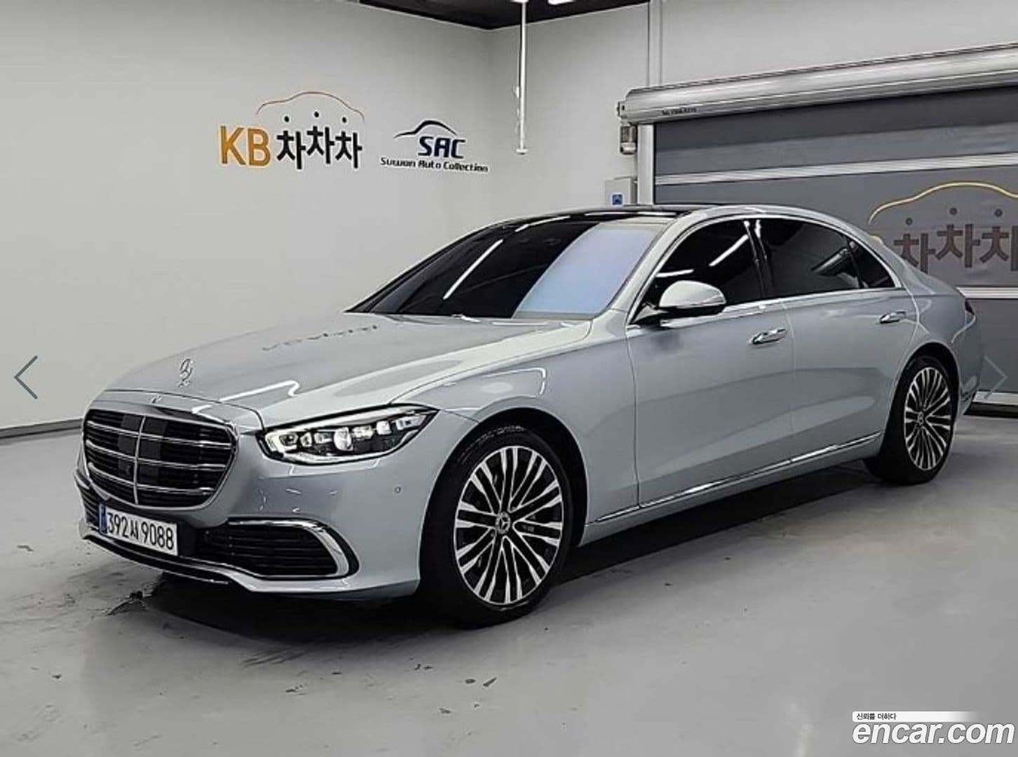 Main__Slider__Photo:S-Class Mercedes-Benz 2021.10-0