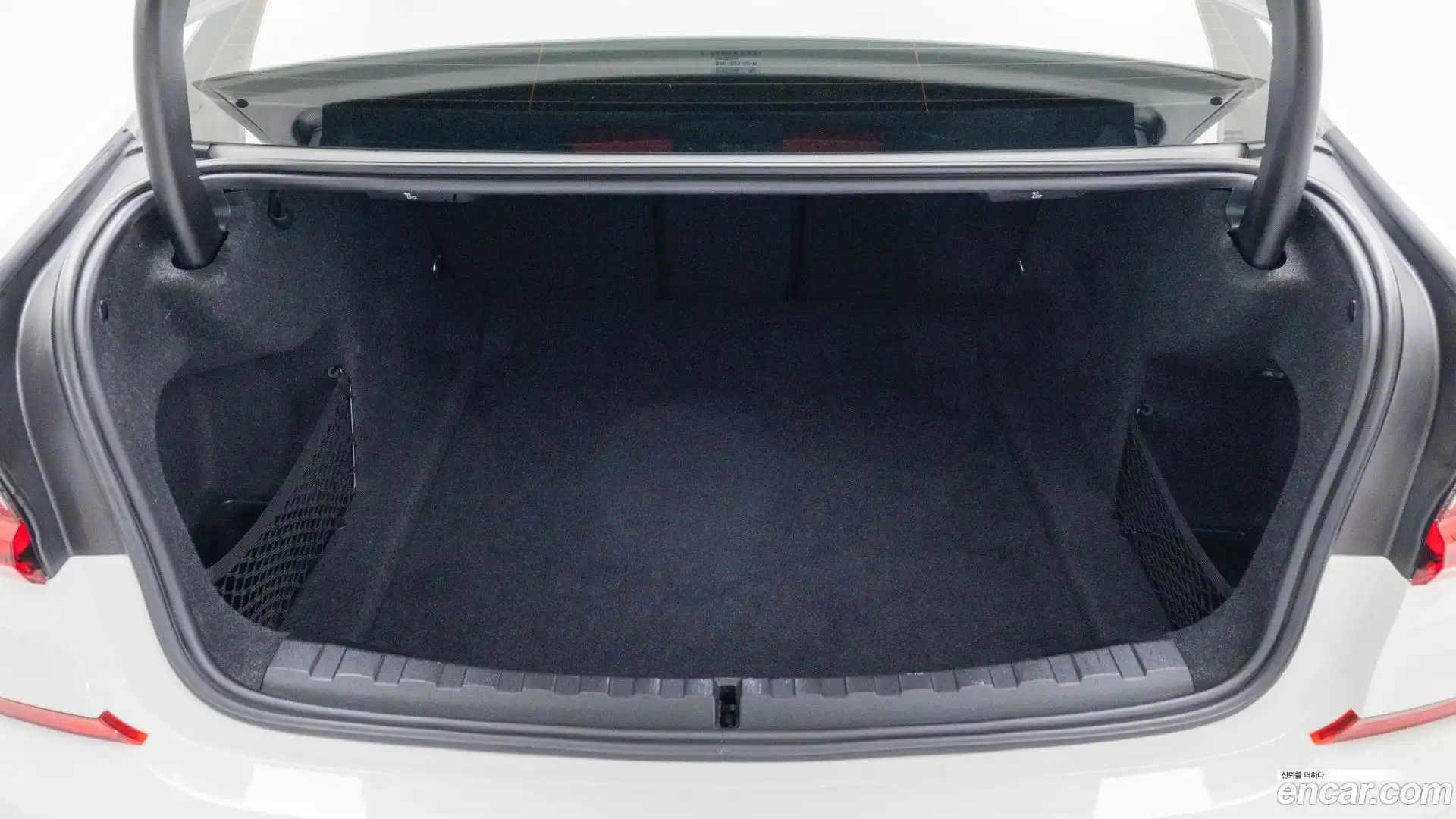 3-Series BMW 2022.4-OUTER-006
