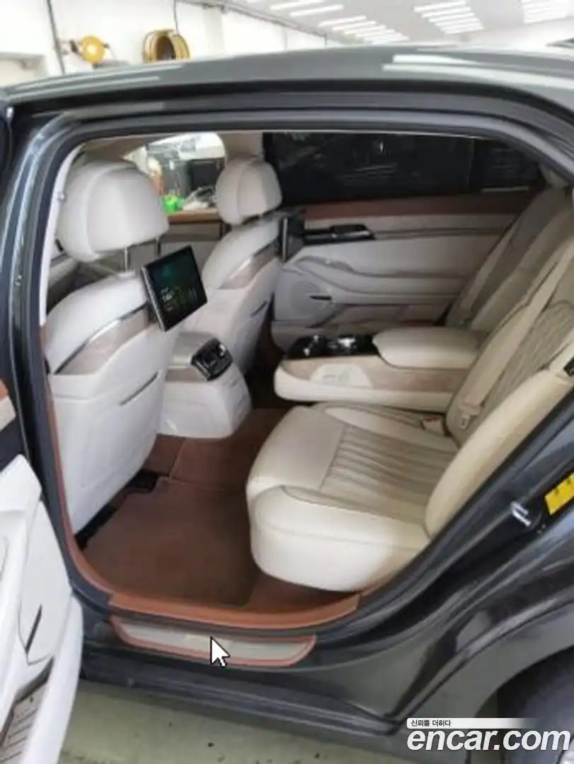 G90 Genesis 2021.4-OUTER-005