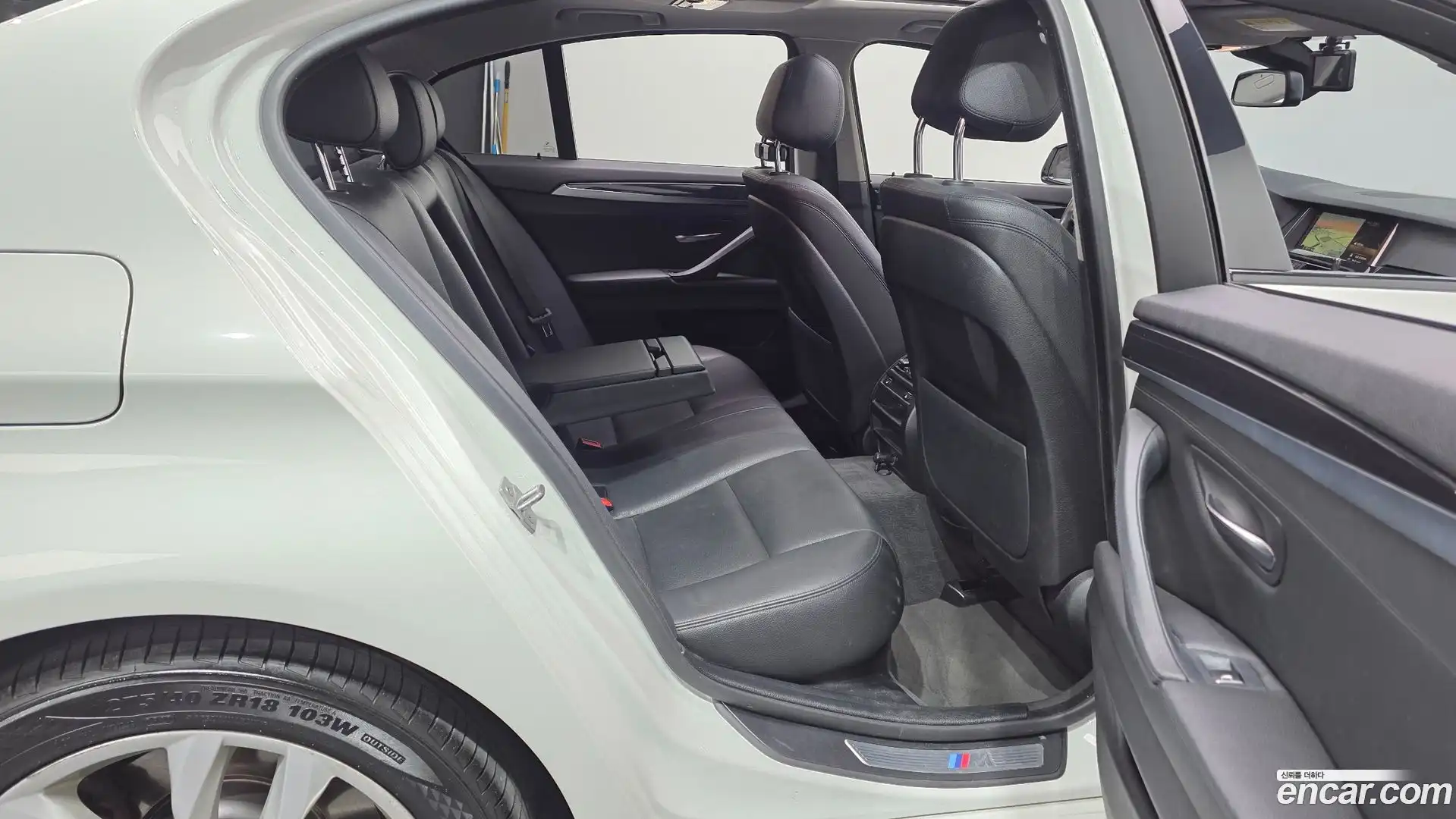 5-Series BMW 2015.11-OPTION-015