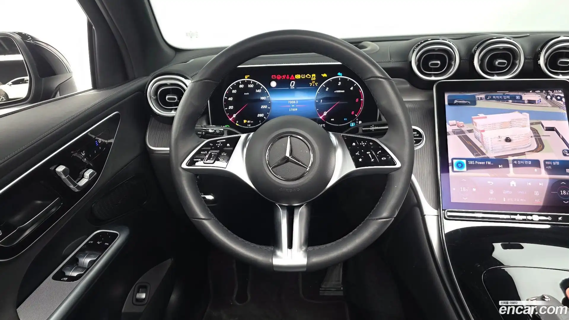 GLC-Class Mercedes-Benz 2023.6-OPTION-016