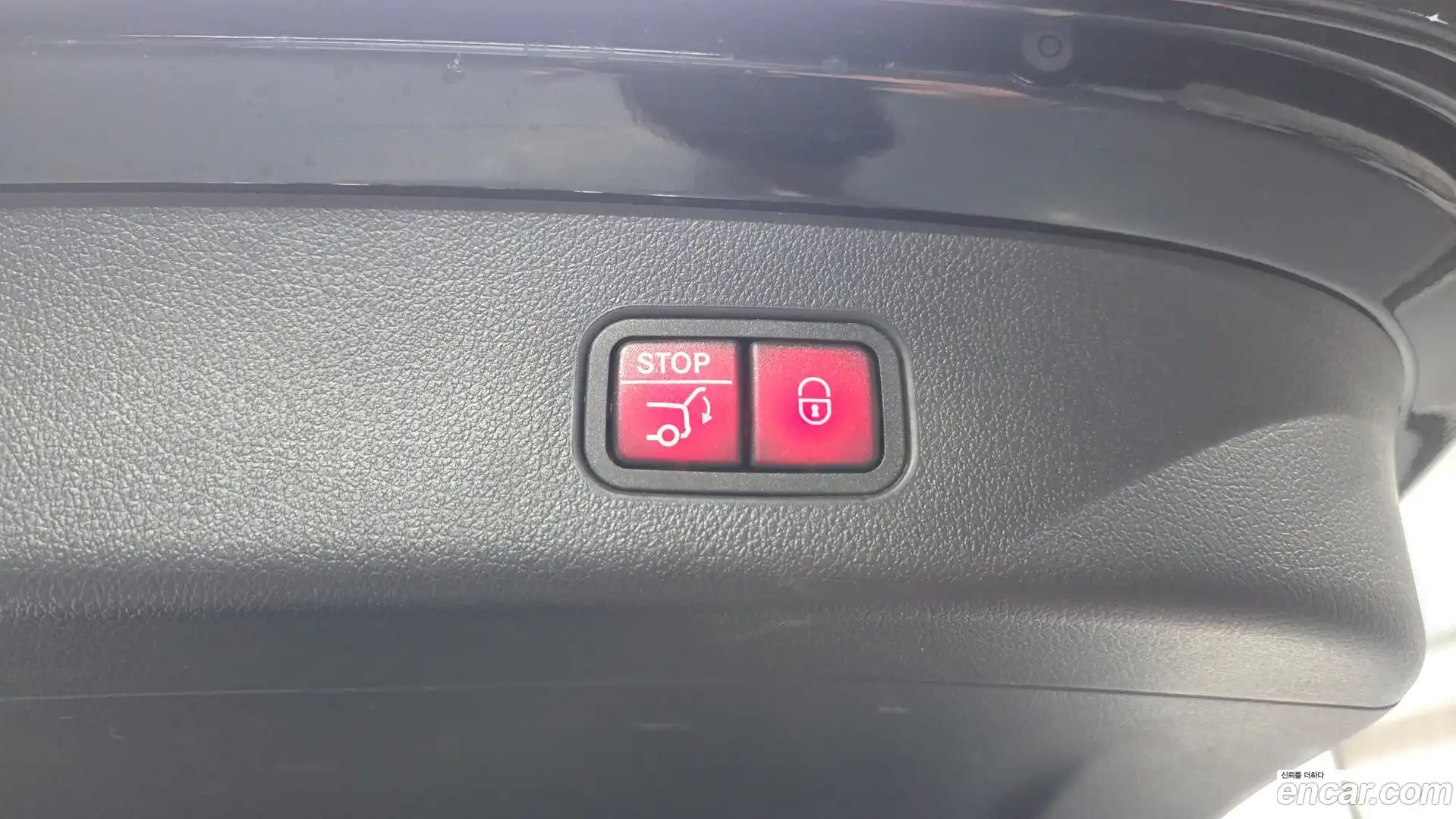 GLC-Class Mercedes-Benz 2023.6-OPTION-044