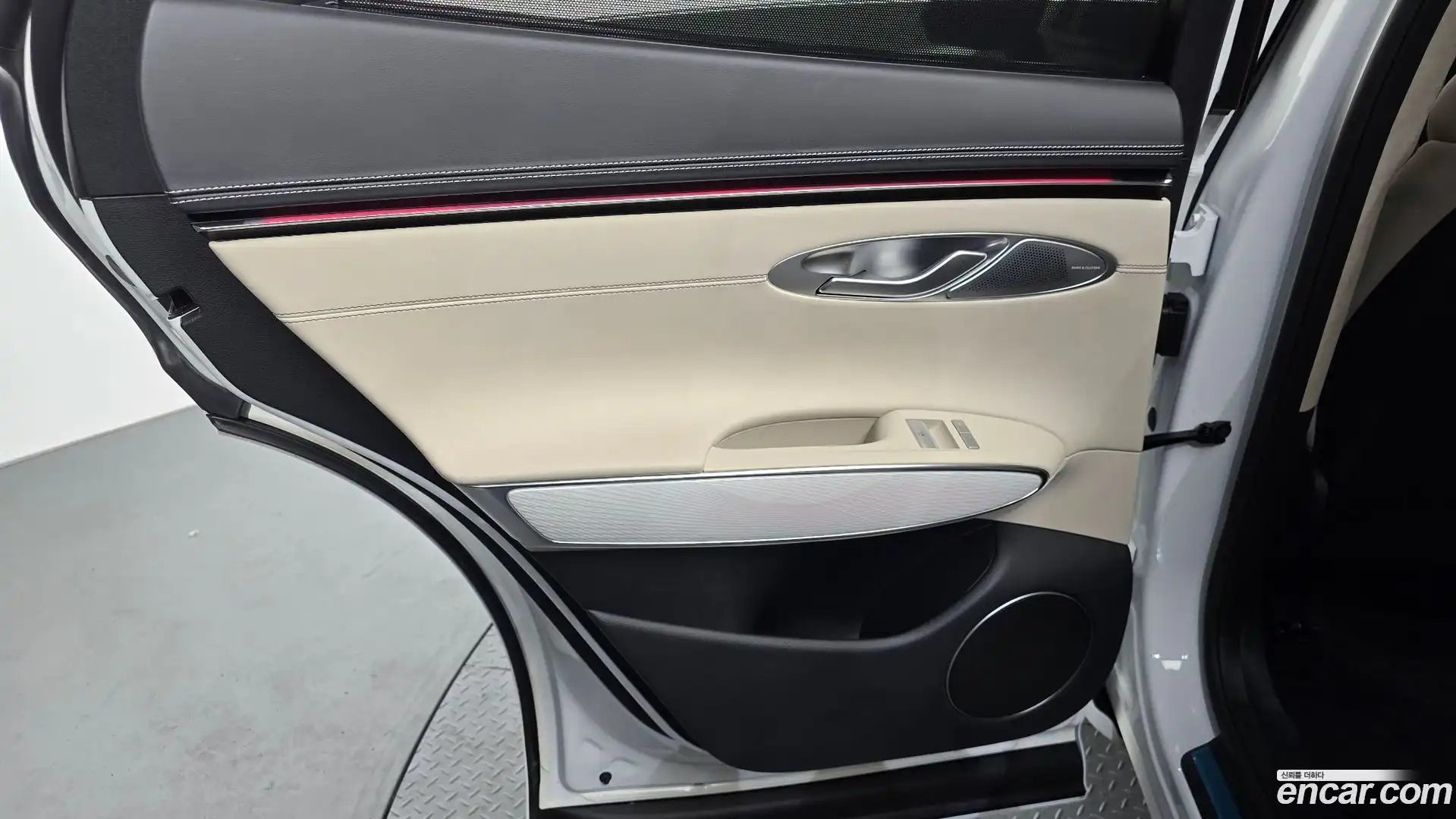 GV70 Genesis 2025.1-INNER-035