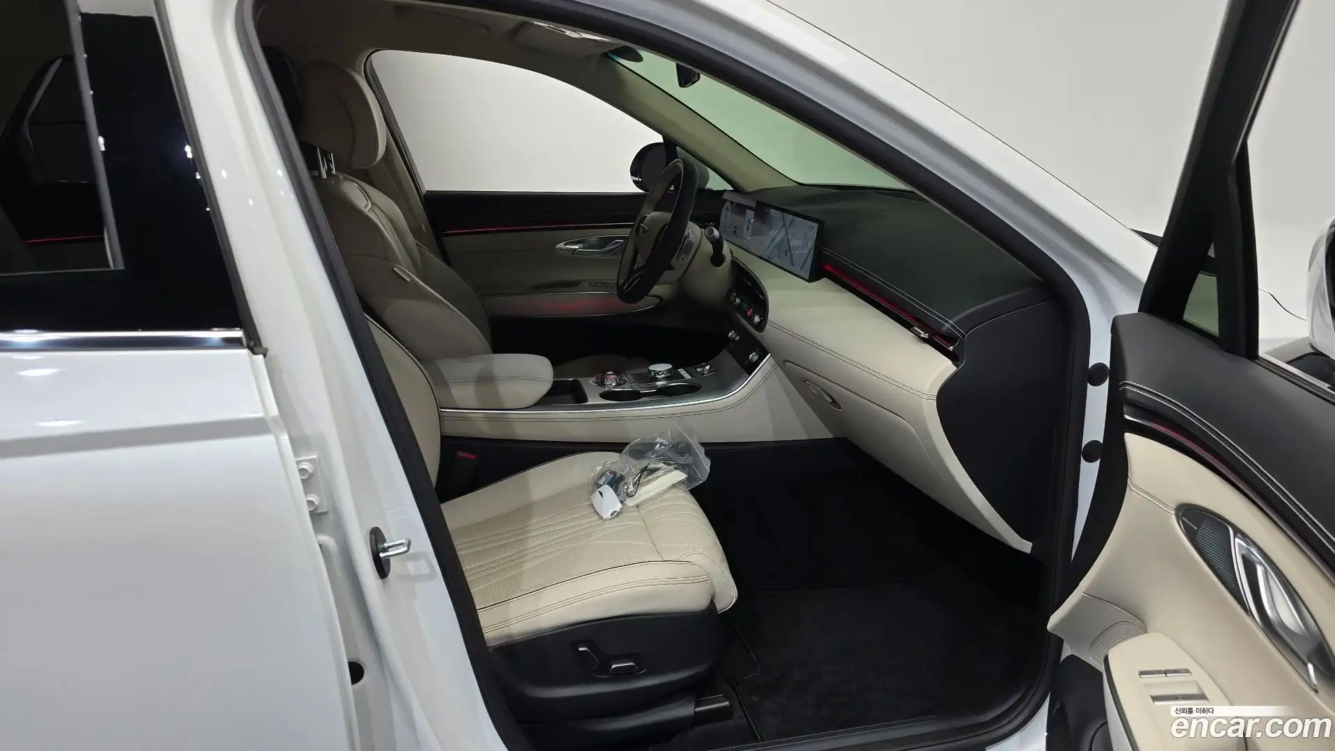 GV70 Genesis 2025.1-INNER-036