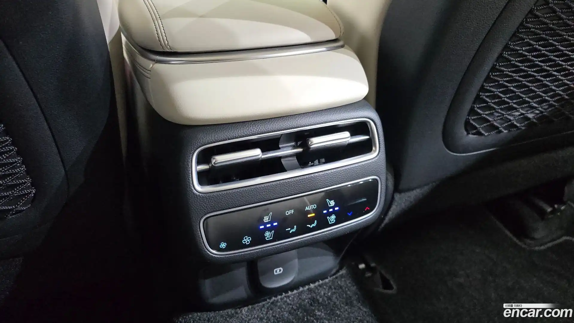 GV70 Genesis 2025.1-OPTION-044