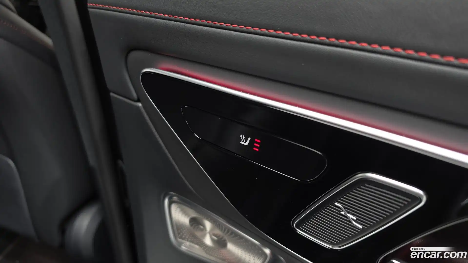 GLC-Class Mercedes-Benz 2025.8-OPTION-023