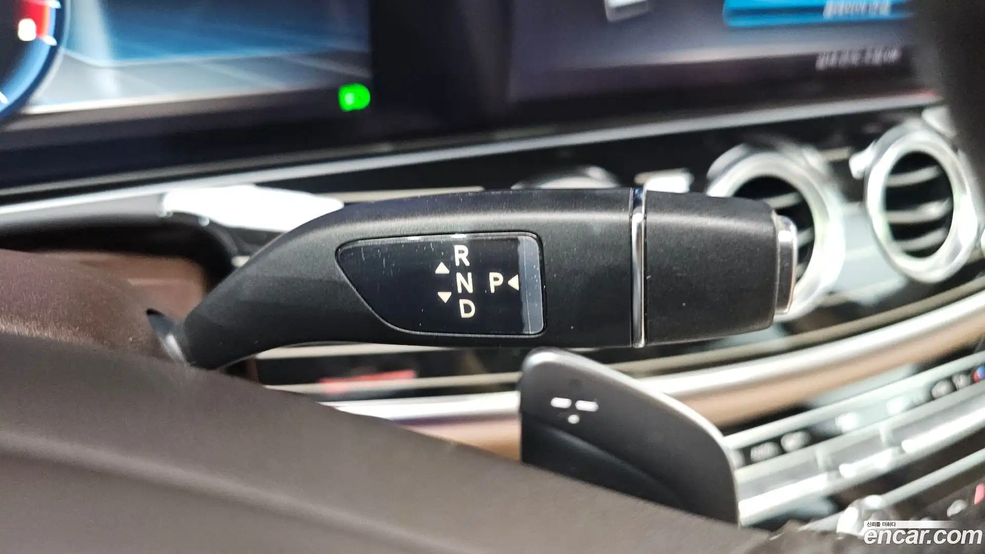 E-Class Mercedes-Benz 2018.0-INNER-009