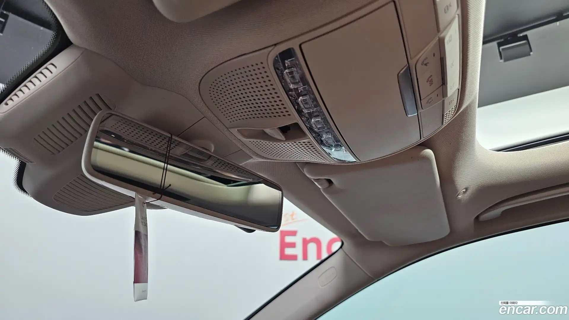 E-Class Mercedes-Benz 2018.0-OPTION-024