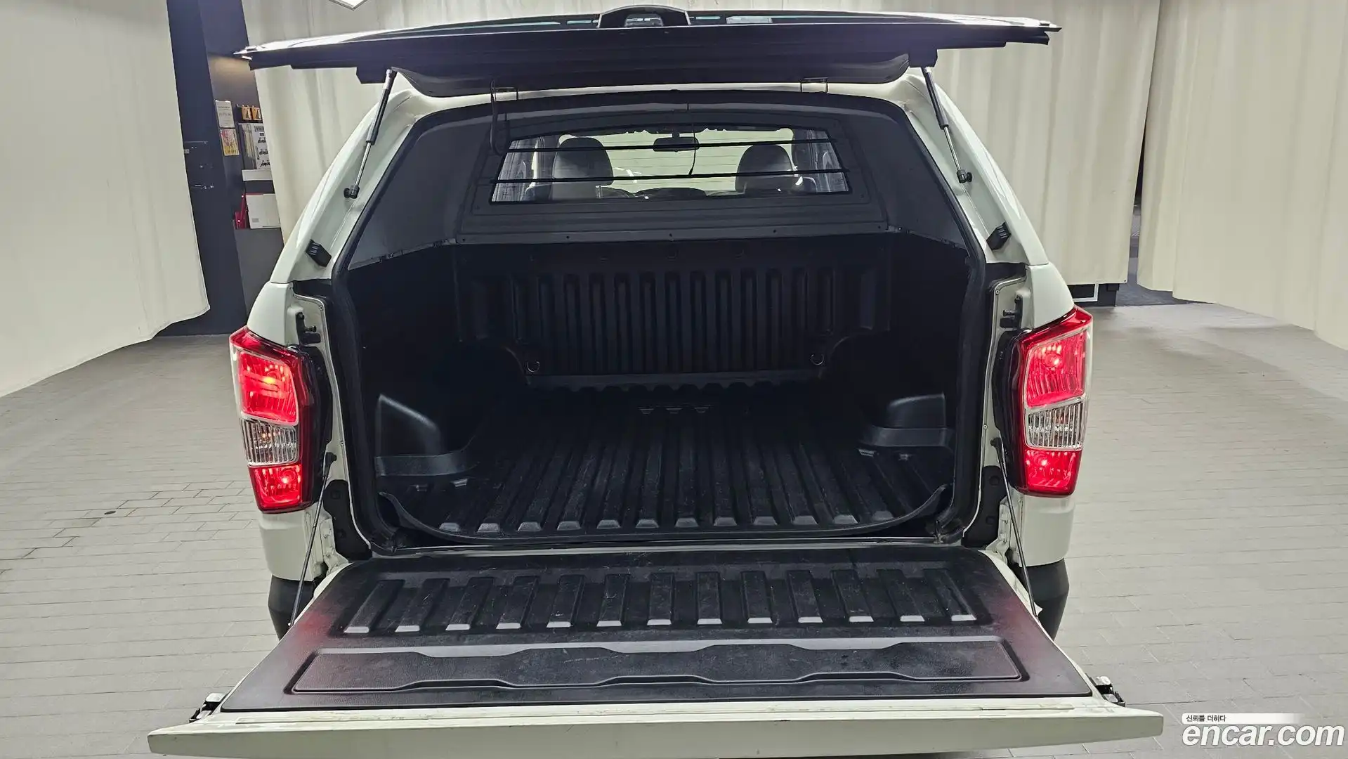 Rexton KG Mobility 2022.4-OPTION-021