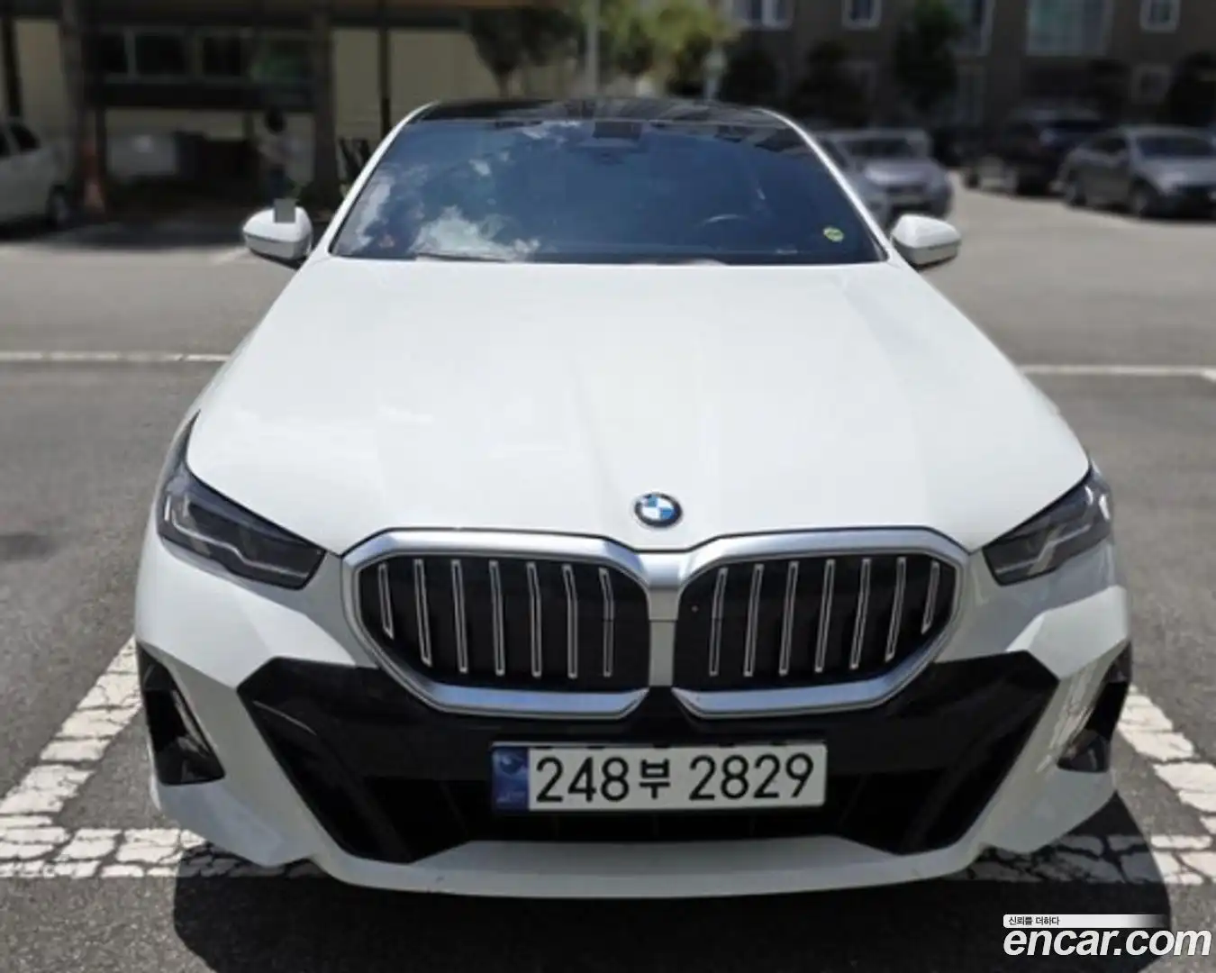 5-Series BMW 2024.1-OUTER-001