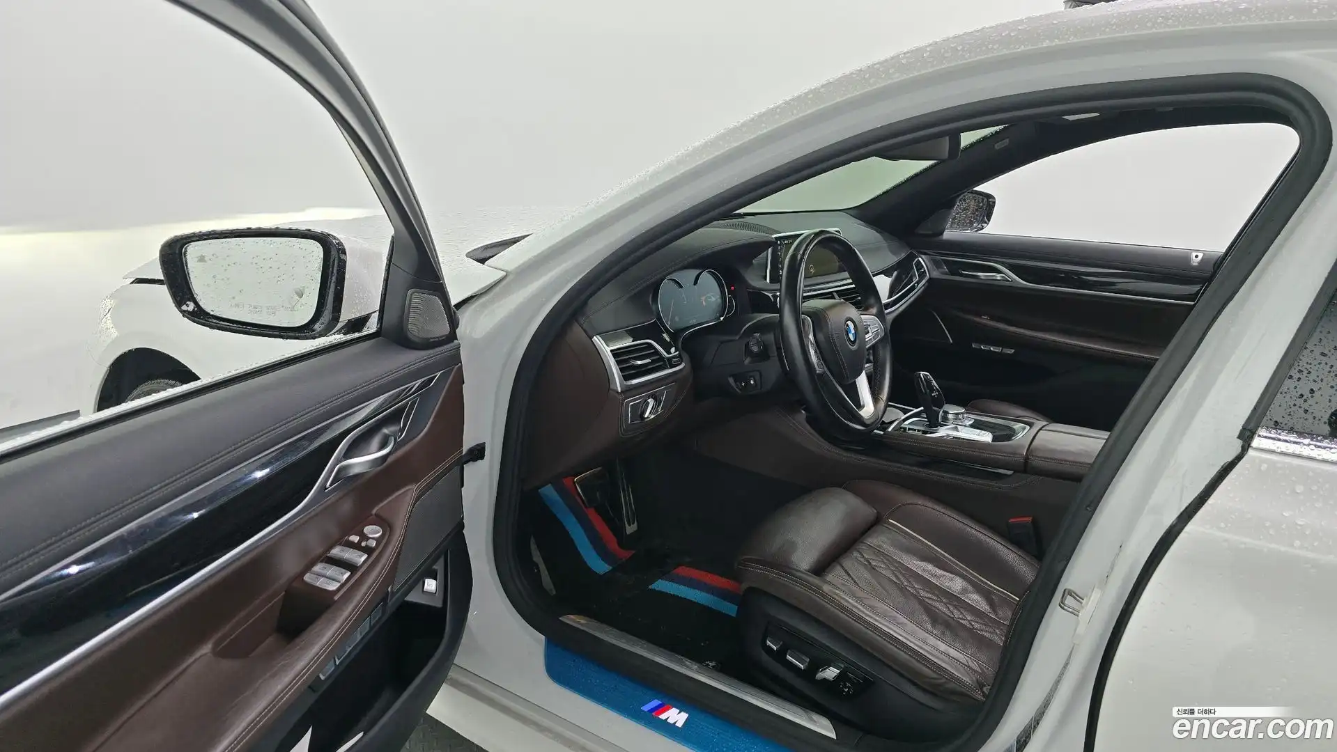 7-Series BMW 2017.11-INNER-010