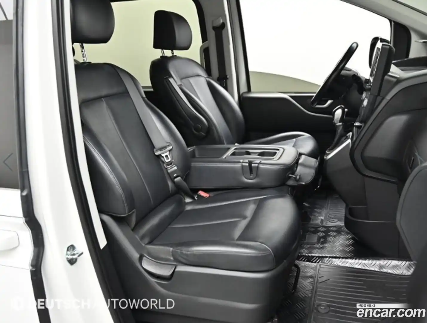 Staria Hyundai 2022.4-INNER-010