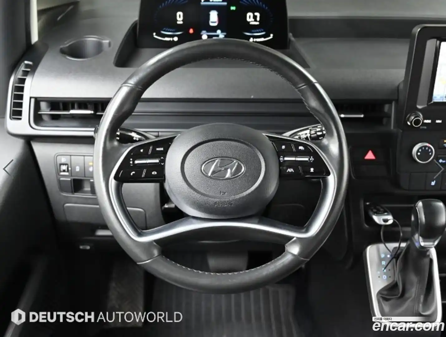 Staria Hyundai 2022.4-OPTION-017