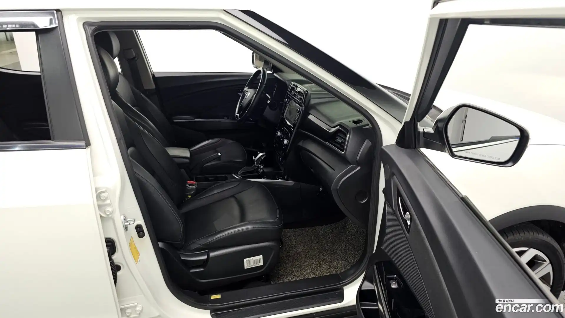 TIBOLI KG Mobility 2020.1-INNER-036