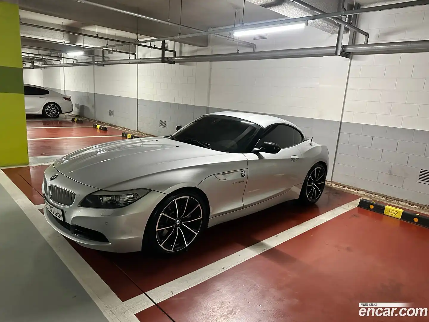 Z4 BMW 2010.2-OUTER-001