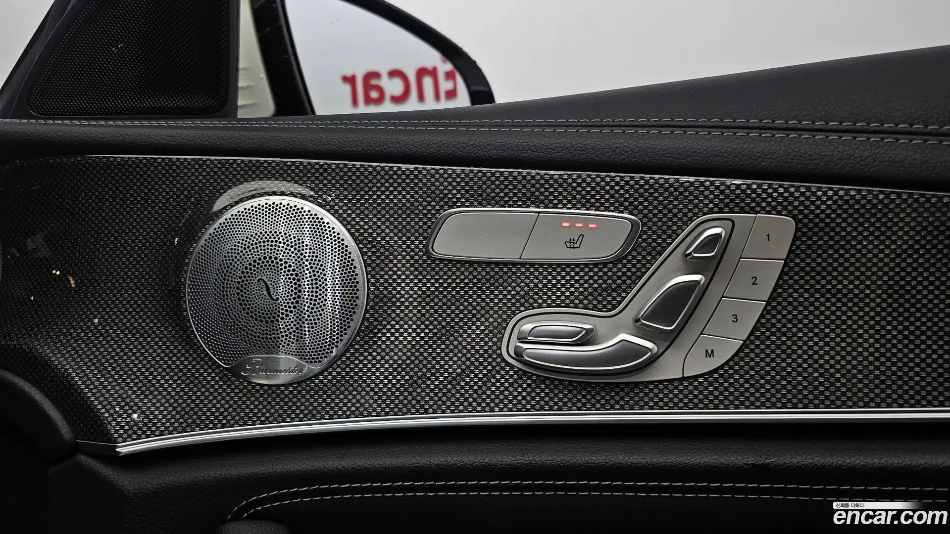 E-Class Mercedes-Benz 2020.8-OPTION-042