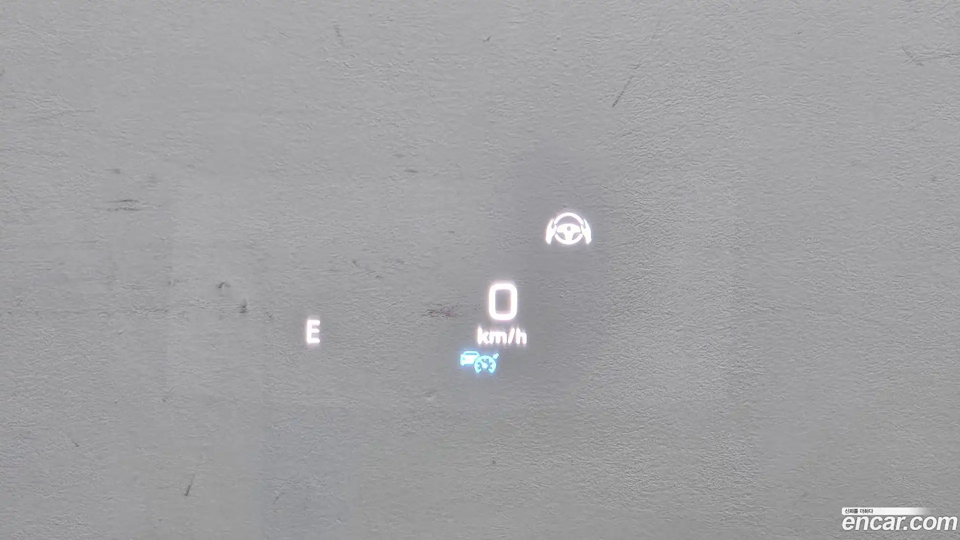 E-Class Mercedes-Benz 2020.8-OPTION-044