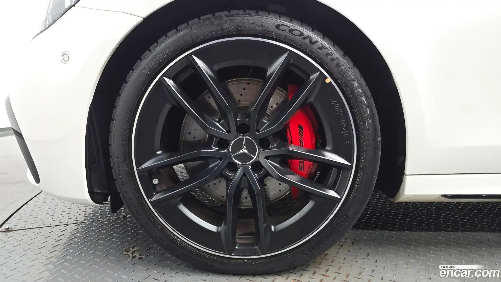 E-Class Mercedes-Benz 2023.5-OUTER-005