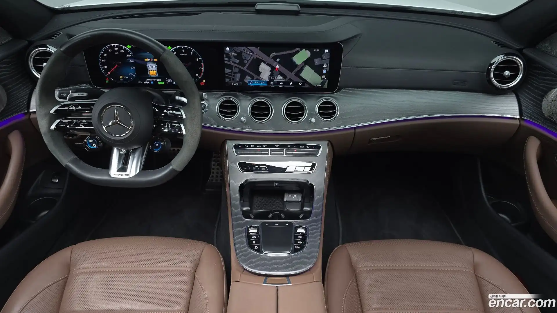 E-Class Mercedes-Benz 2023.5-INNER-007