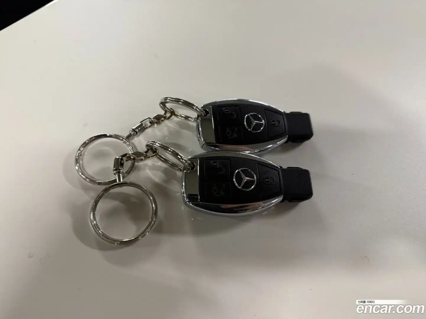 E-Class Mercedes-Benz 2015.11-OPTION-024