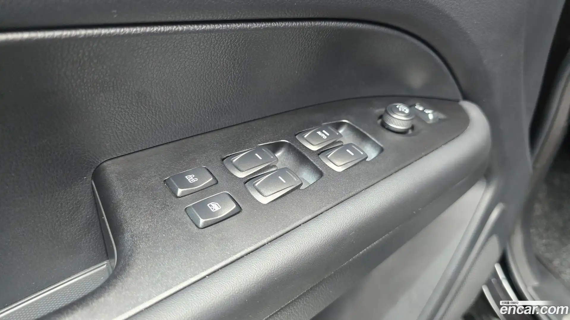 Rexton KG Mobility 2021.7-OPTION-017