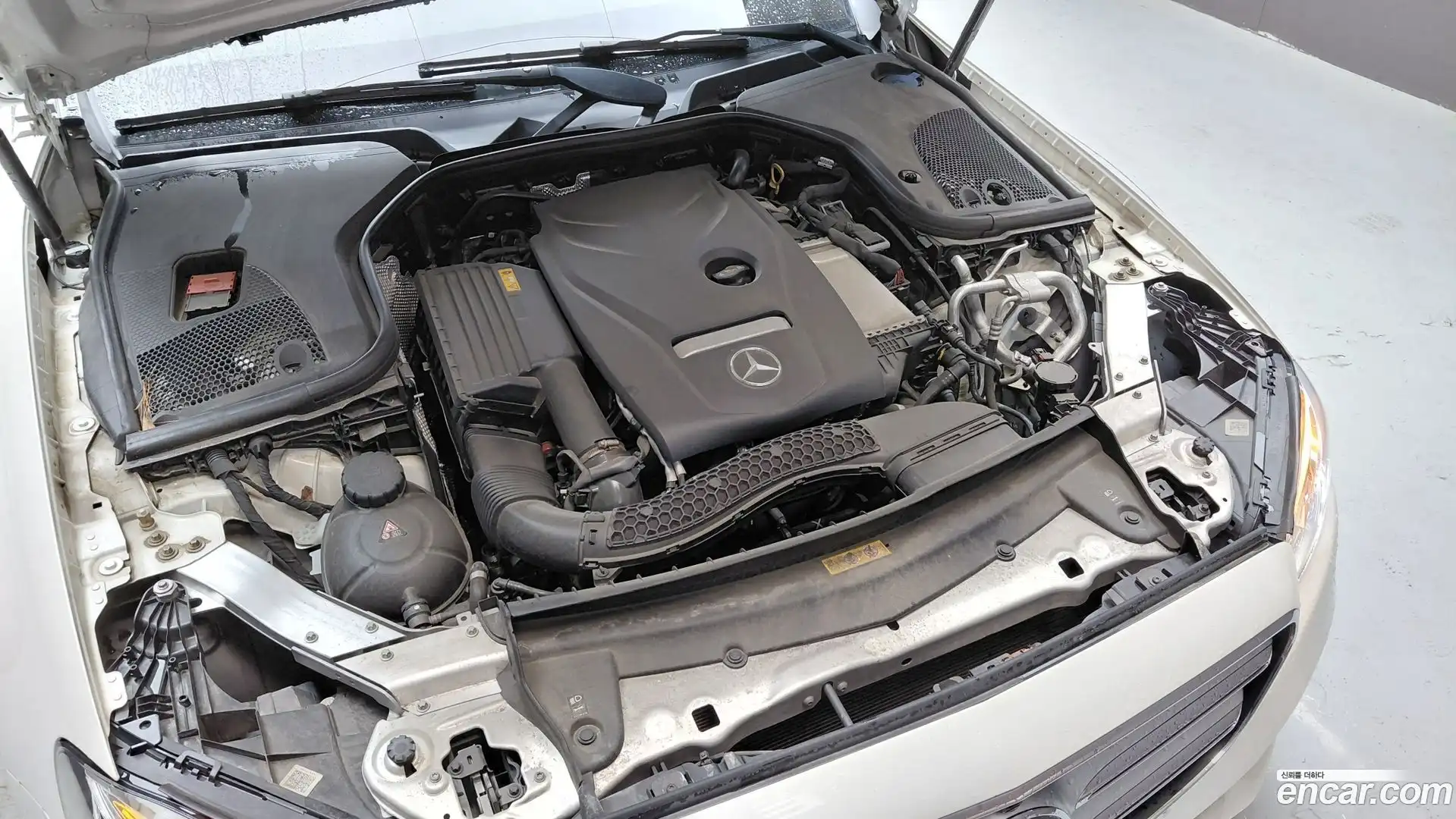 E-Class Mercedes-Benz 2019.11-OUTER-006