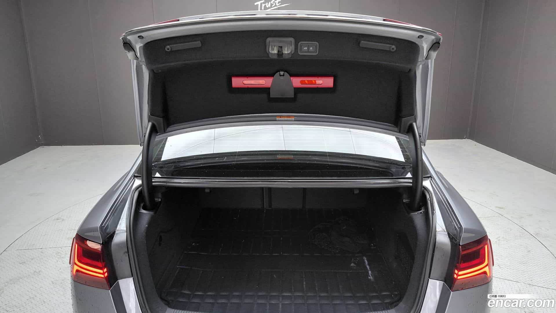 A6 Audi 2015.8-OPTION-041