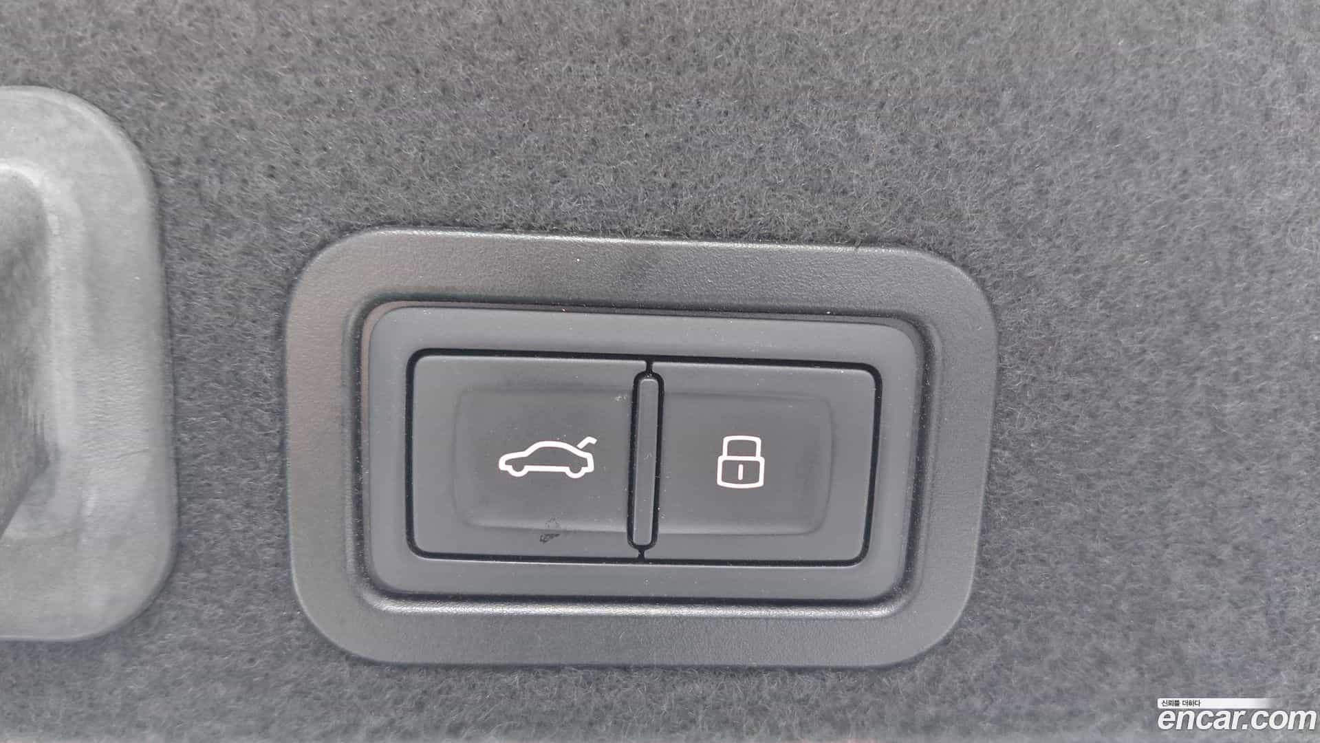 A6 Audi 2015.8-OPTION-045