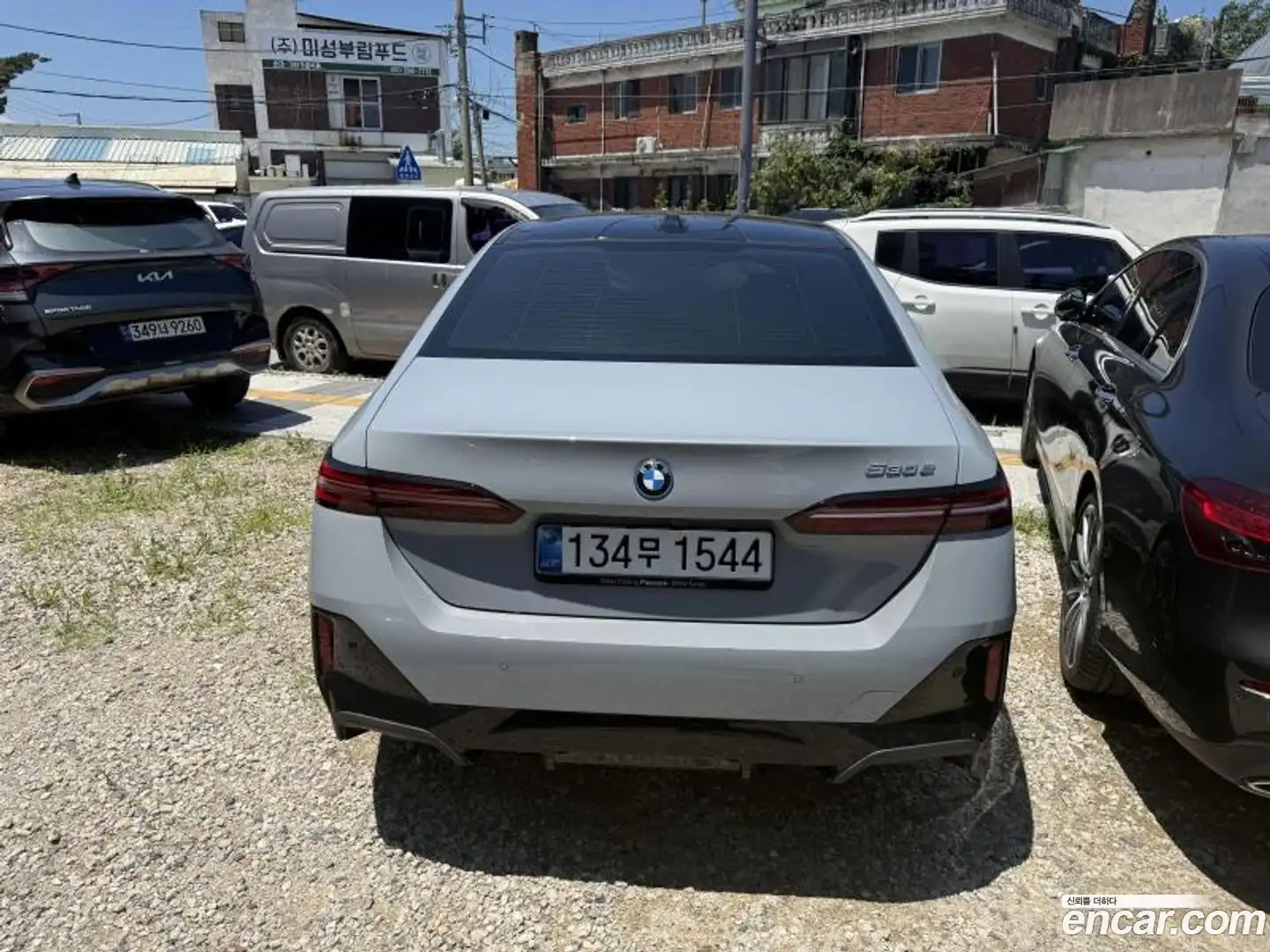 5-Series BMW 2025.5-OUTER-003