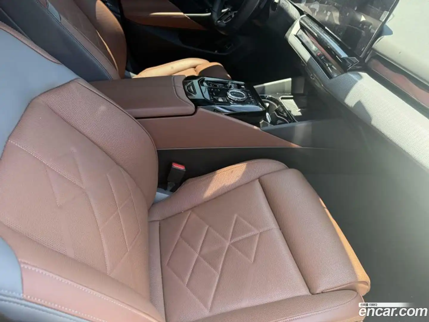 5-Series BMW 2025.5-OUTER-004