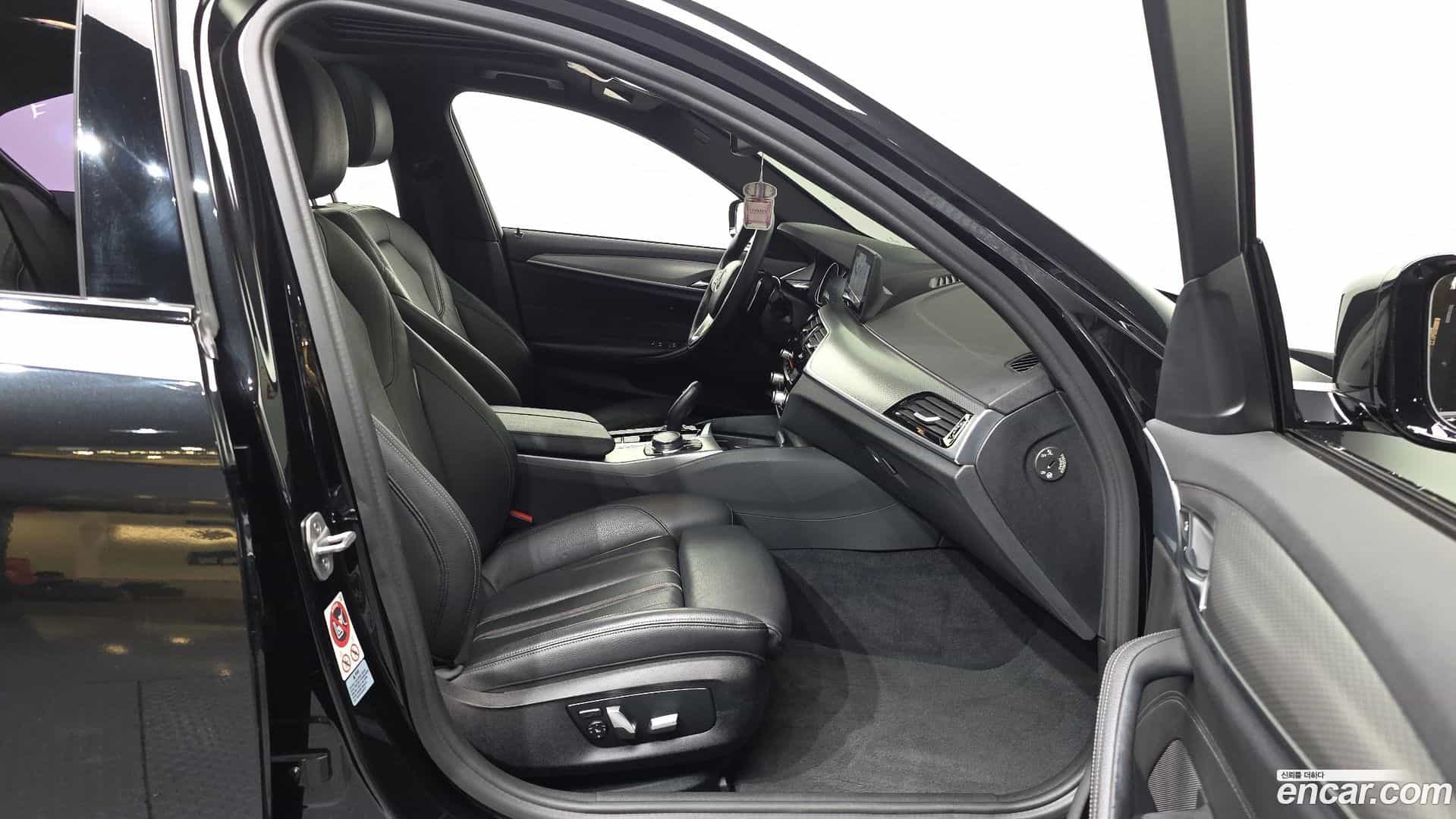 5-Series BMW 2017.3-OPTION-015