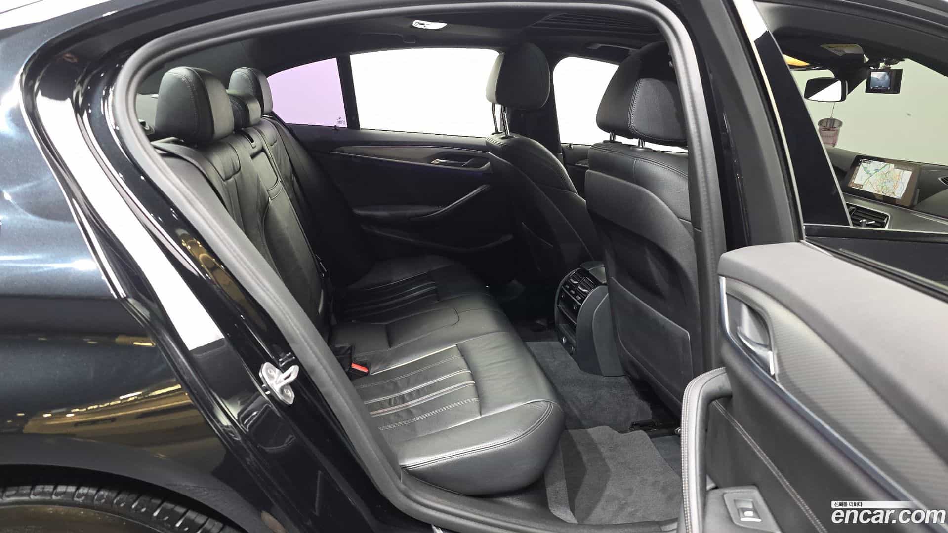 5-Series BMW 2017.3-OPTION-016