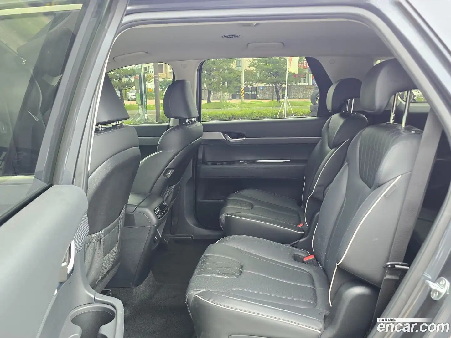 Palisade Hyundai 2021.1-INNER-007
