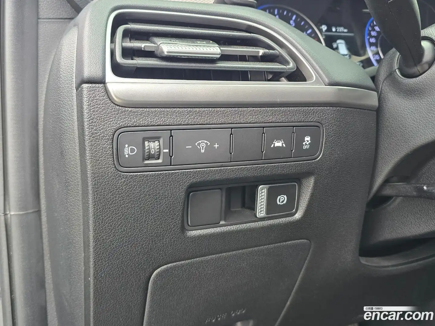 Palisade Hyundai 2021.1-INNER-010