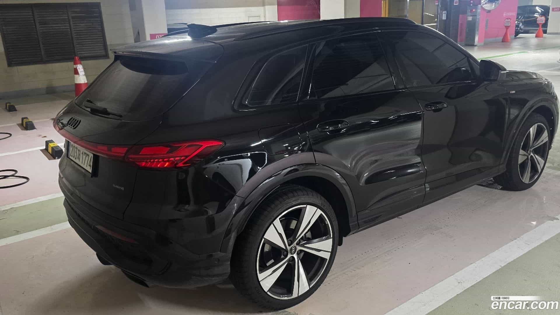 Q5 Audi 2025.11-OUTER-004