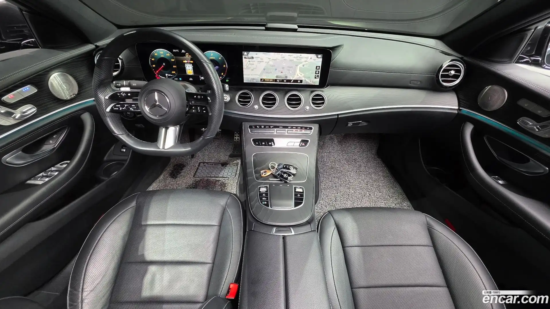 E-Class Mercedes-Benz 2022.2-INNER-007