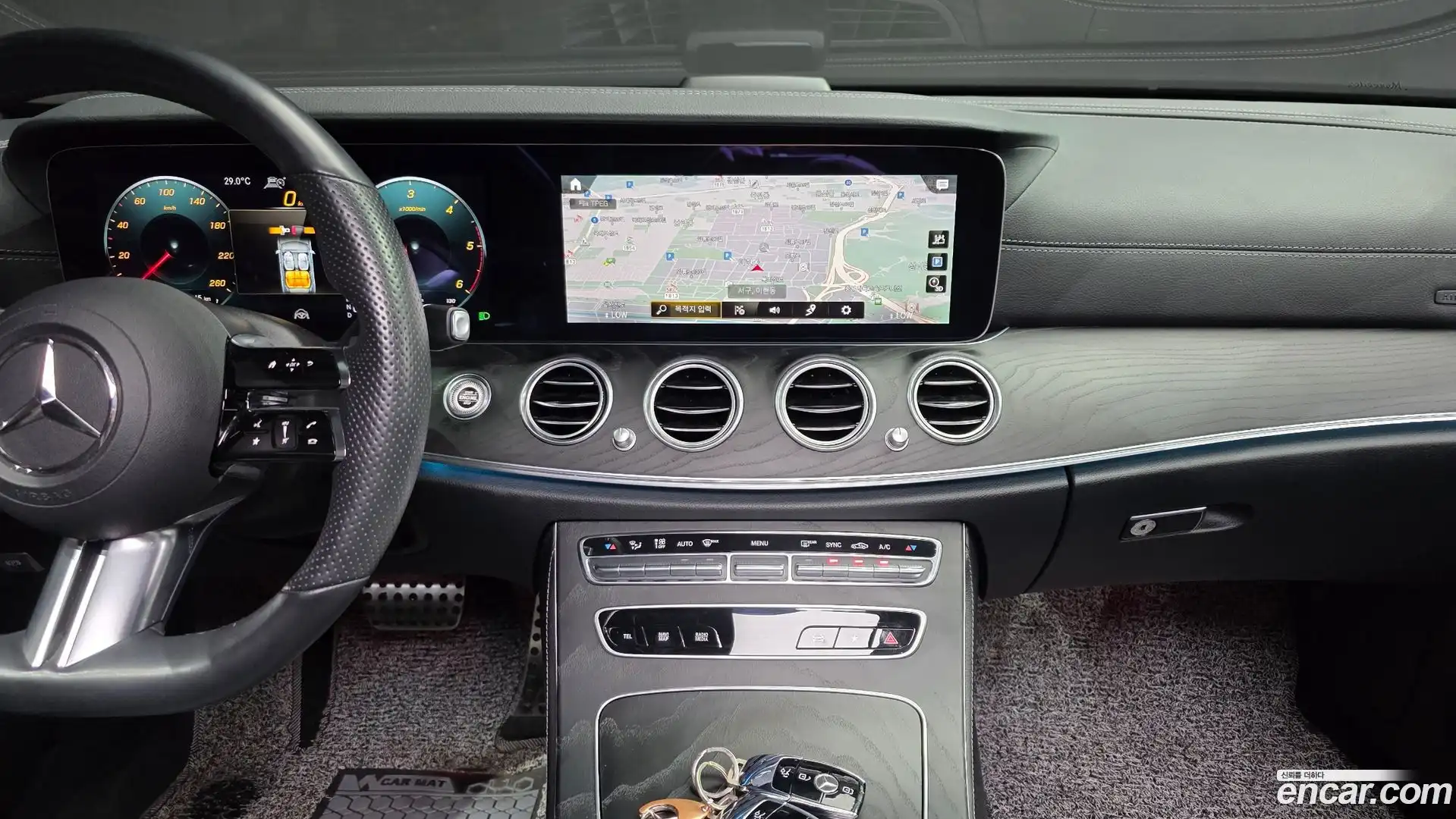 E-Class Mercedes-Benz 2022.2-OPTION-019