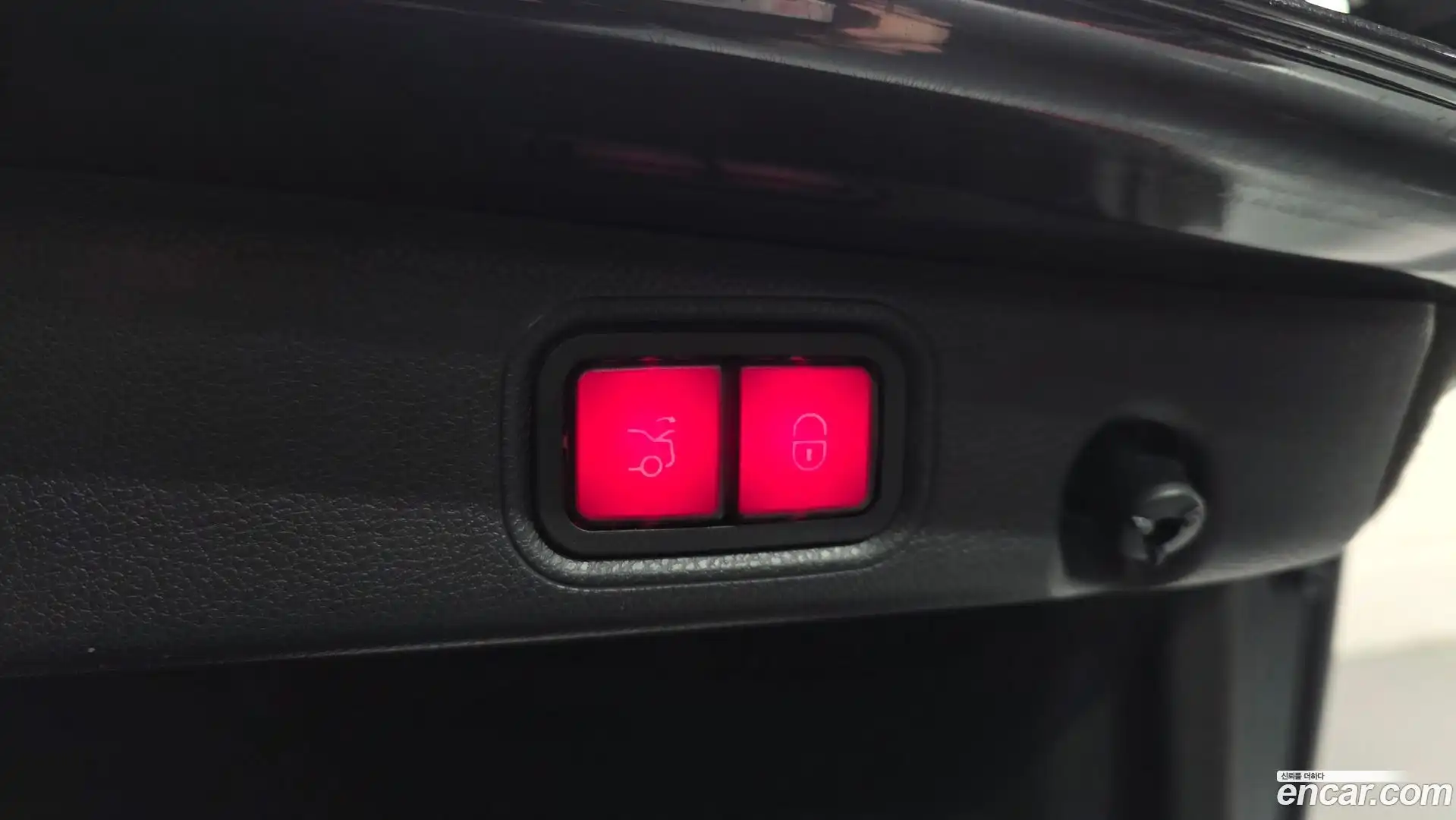 E-Class Mercedes-Benz 2022.2-OPTION-023