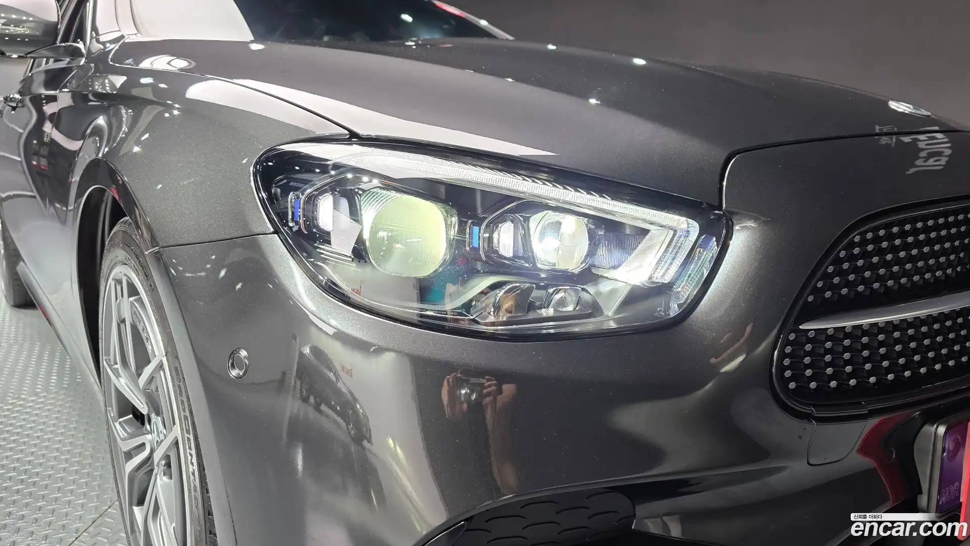 E-Class Mercedes-Benz 2022.2-OUTER-032