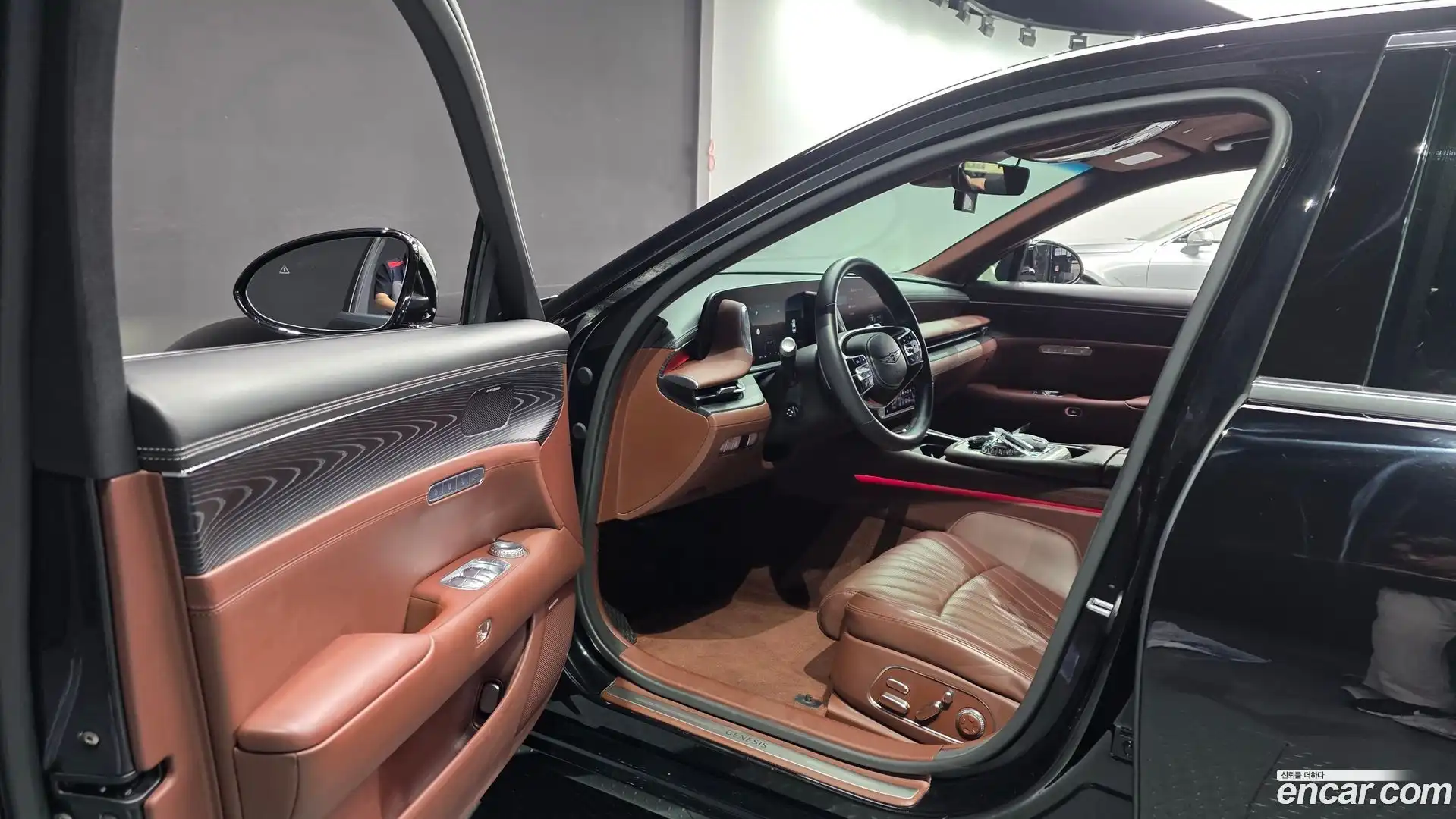 G90 Genesis 2022.7-INNER-010